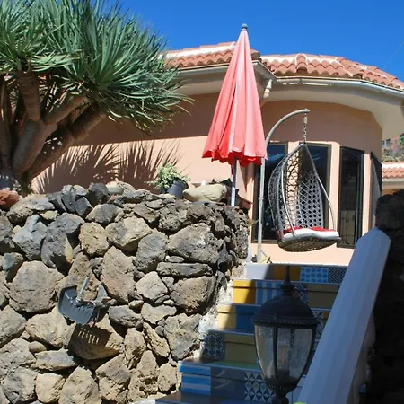 Impresionantes Vistas Al Mar En Este Estudio Con Terraza, Piscina, Bbq Icod De Los Vinos